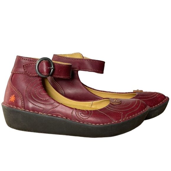 The Art Company Red Leather Platform Mary Jane’s w/ Ankle Strap (Size: 6 or 36) - Picture 1 of 16